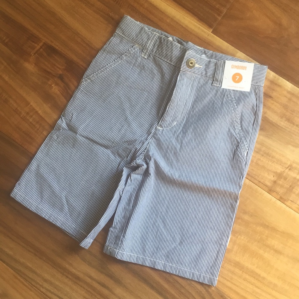 BNWT Blue and White Striped Shorts with Snap